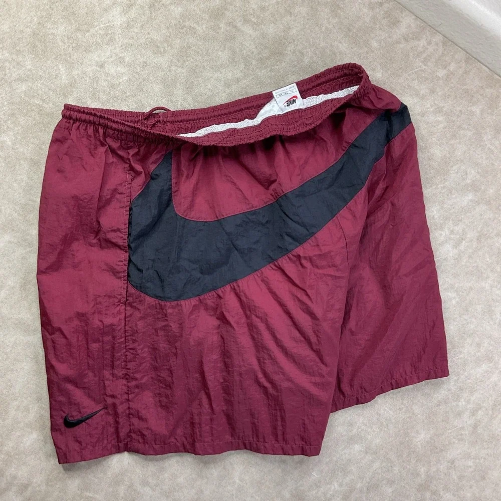Vintage Nike Shorts 90s Nylon Mesh Lined Basketball Swoosh Pockets Gym Men Sz XL